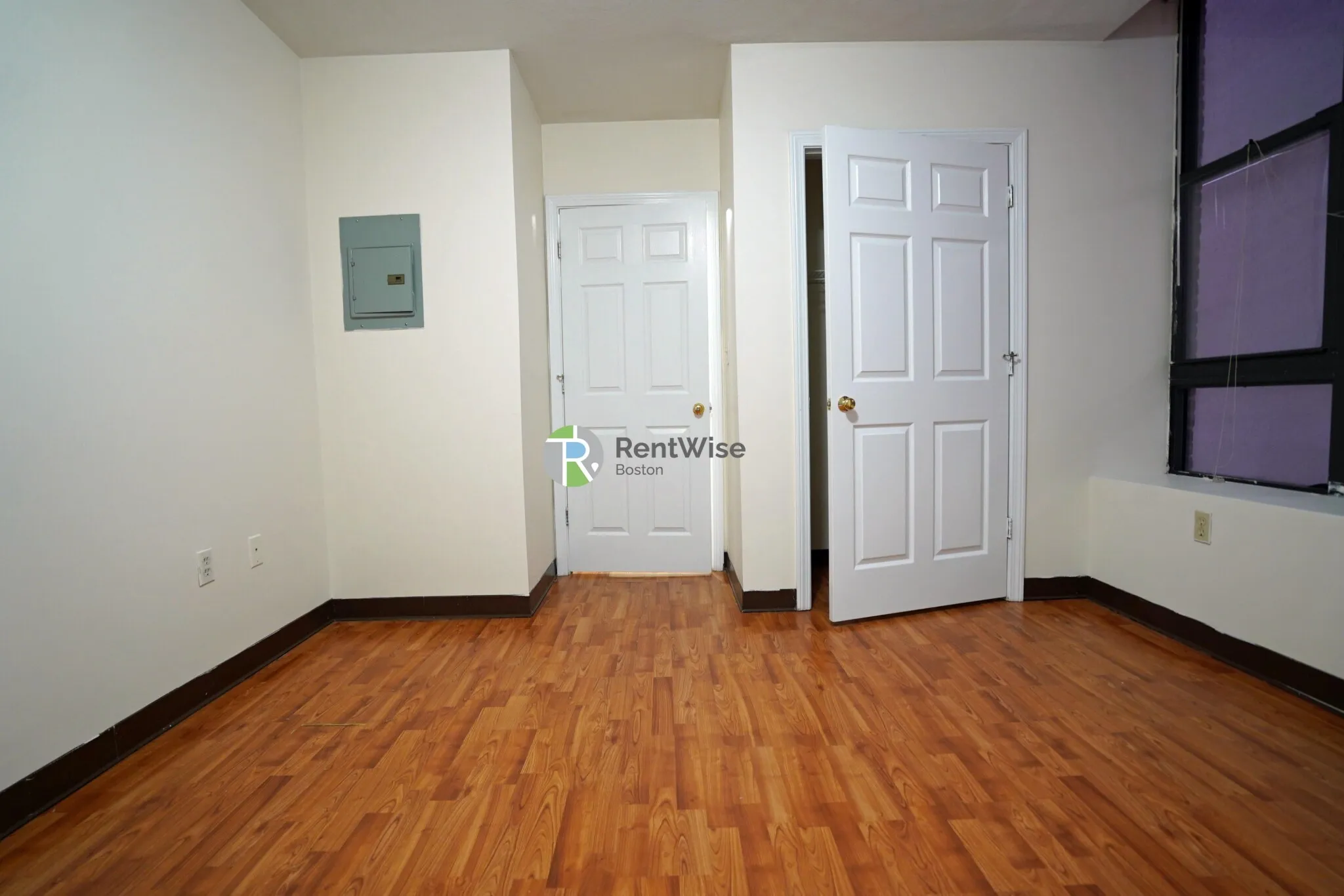 81 Essex St, Chinatown