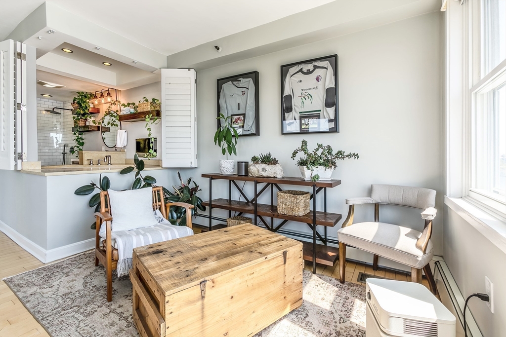 37 Winnisimmet St, Chelsea