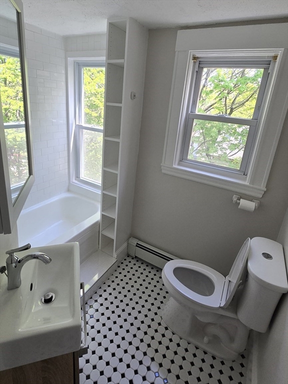 33 Ashfield, Roslindale