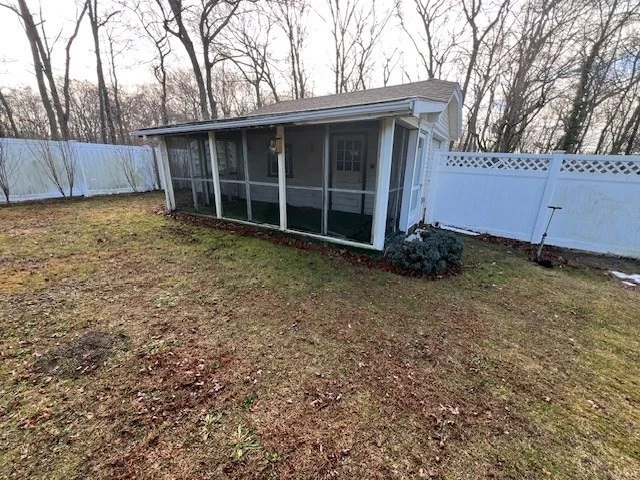 1657 Meridian, Fall River