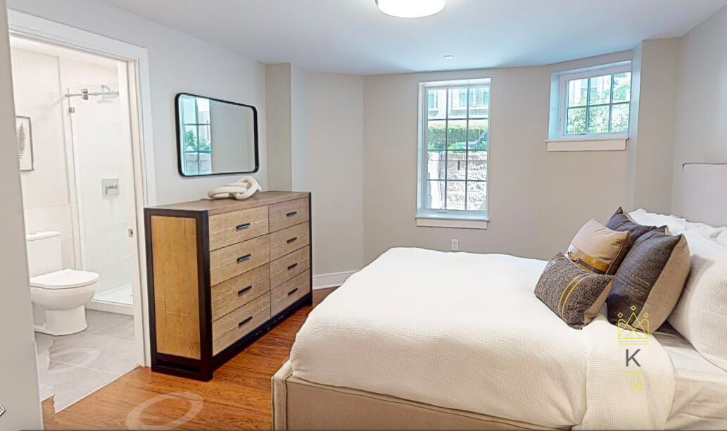 382 Harvard St, Mid-Cambridge