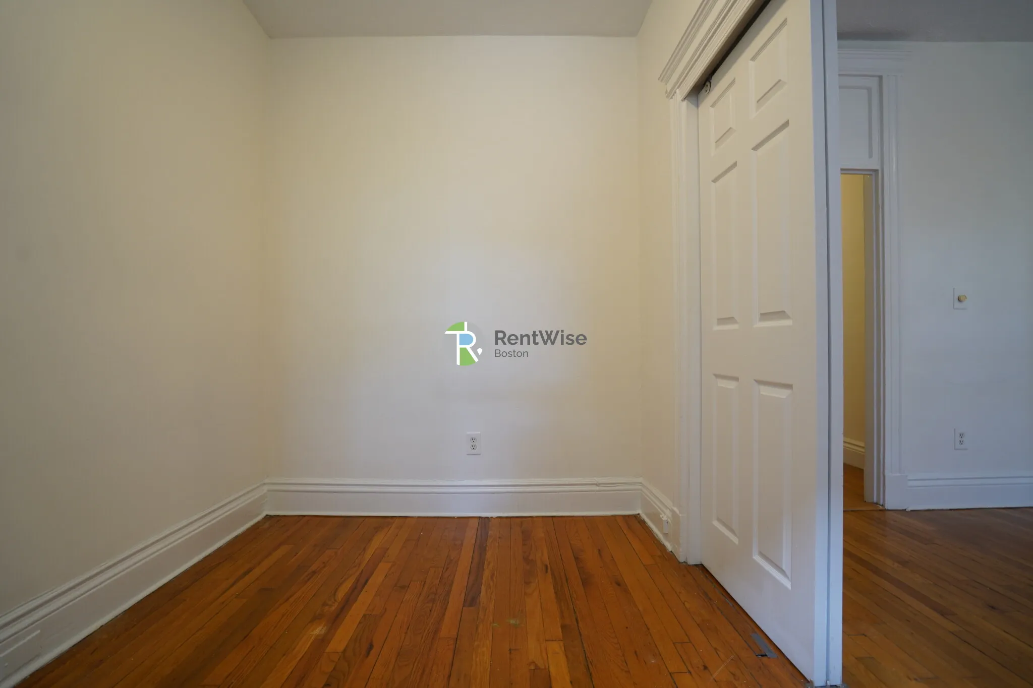 6 Camelot Ct, Brighton