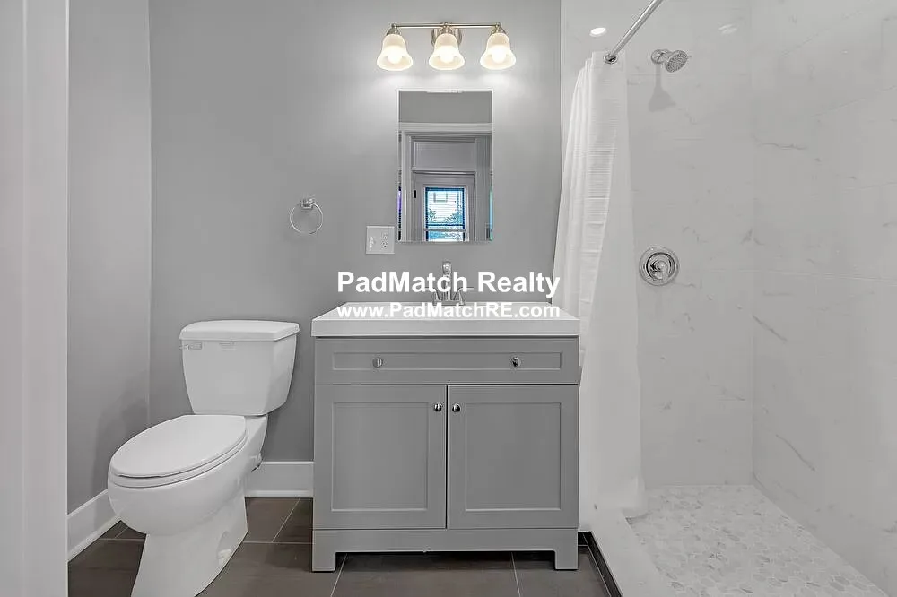 28 Glenville Ave, Allston