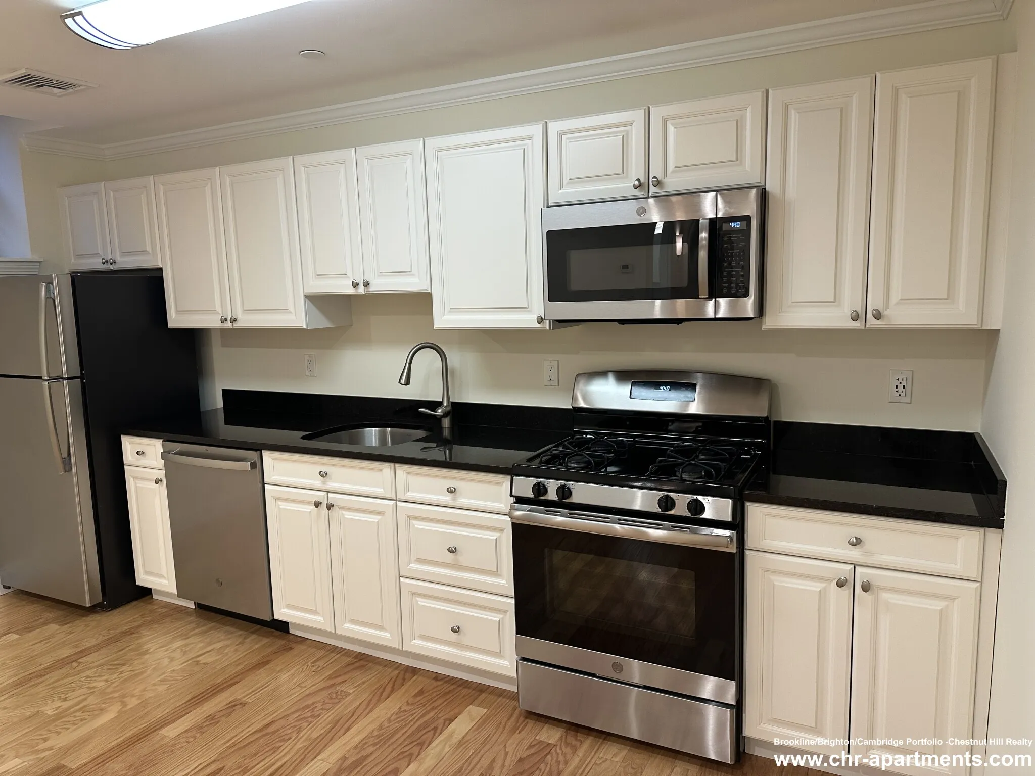 18 Chauncy St, Neighborhood Nine