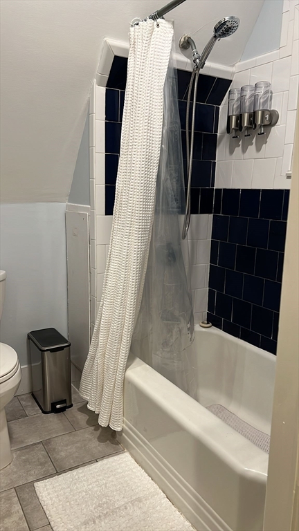 77 Dana St, Mid-Cambridge