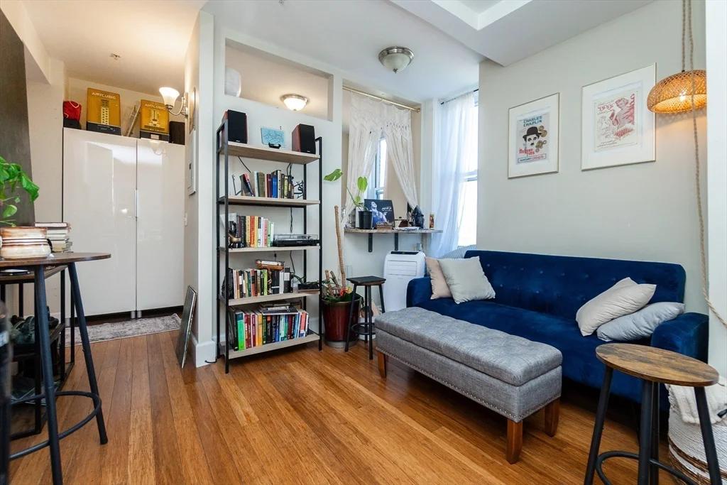 483 Beacon St, Back Bay