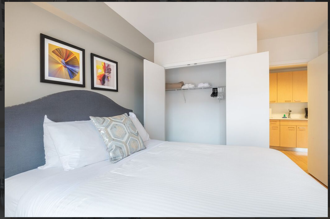 1085 Boylston St, Fenway