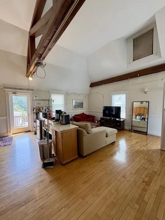 96 Chestnut Hill Ave, Brighton