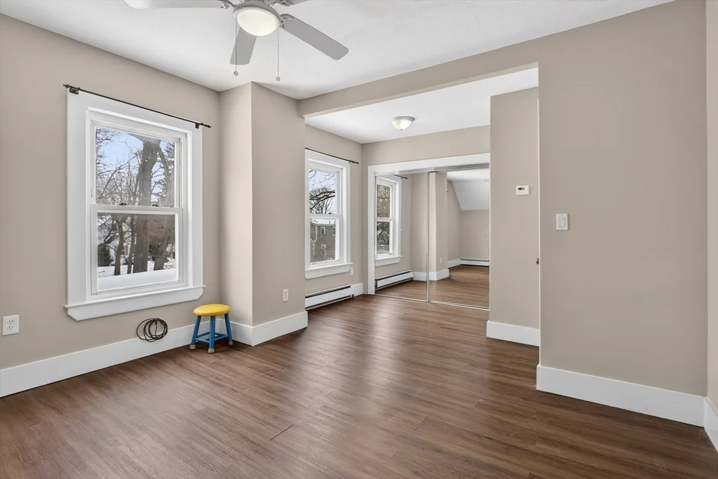 49 Springvale Ave, Lynn