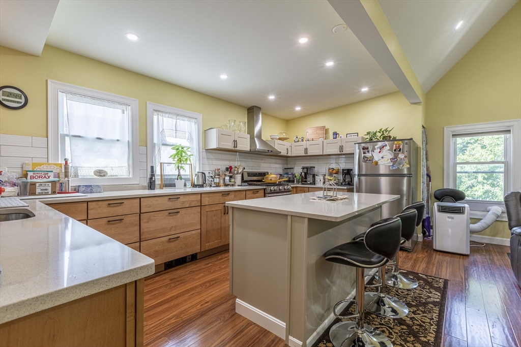 66 Hall Ave, Somerville