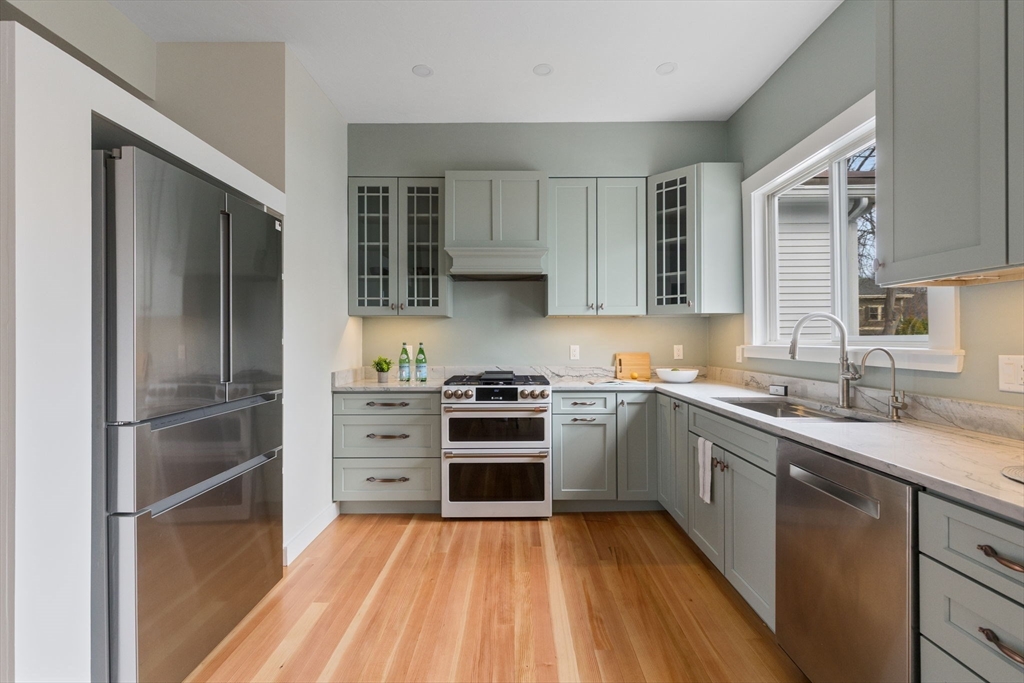 14 Center St, Watertown