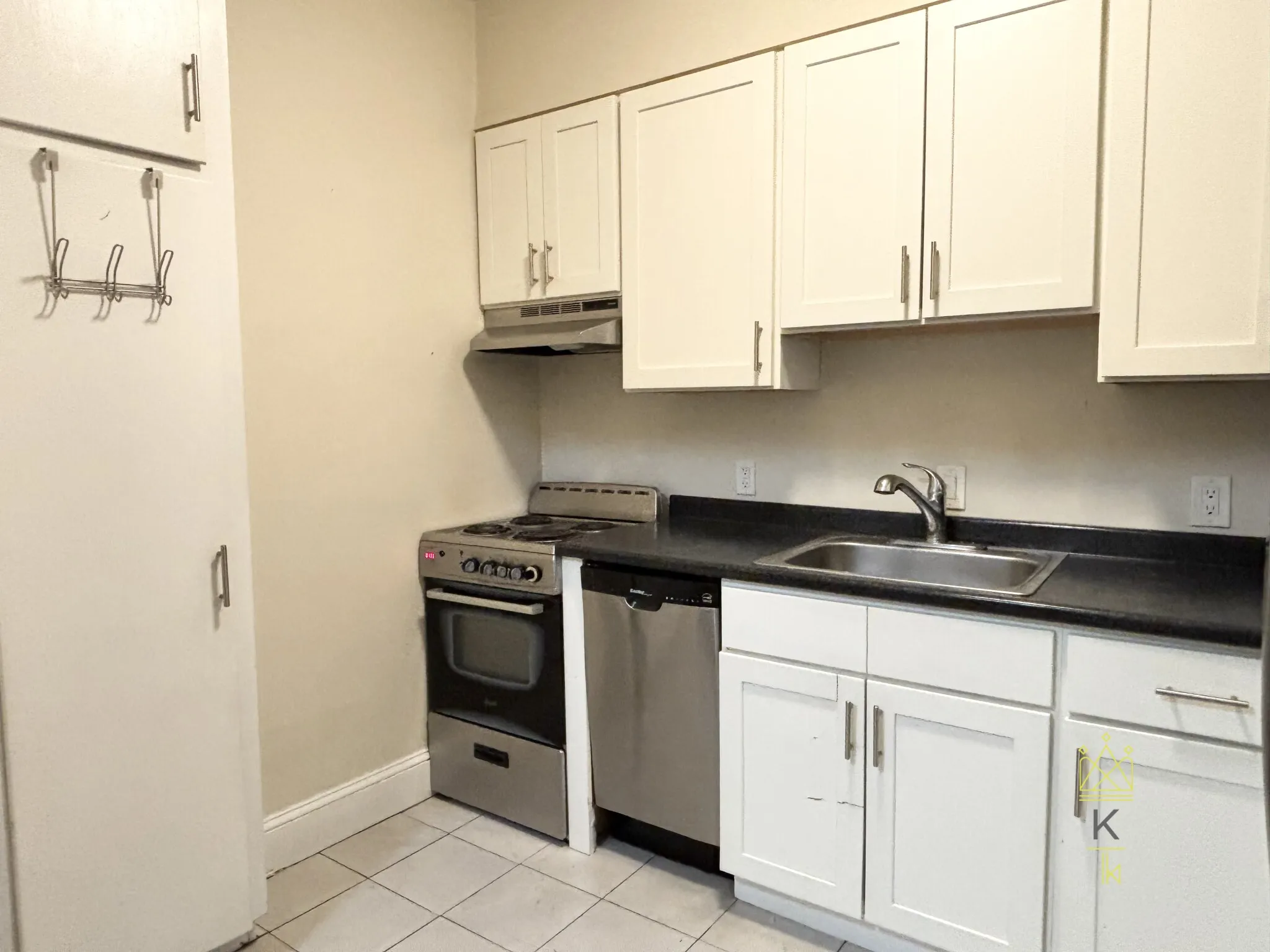 181 Winthrop Rd, Aspinwall Hill