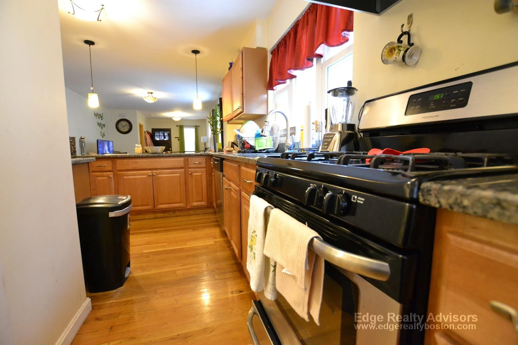 212 Arlington St, East Watertown