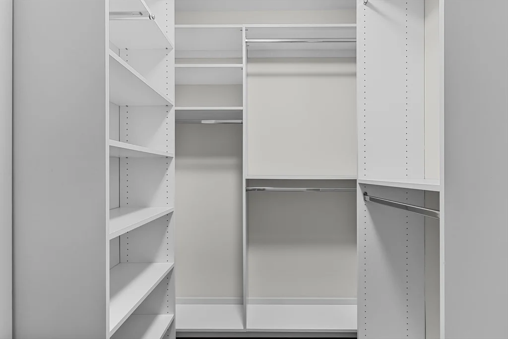 121 Portland, West End