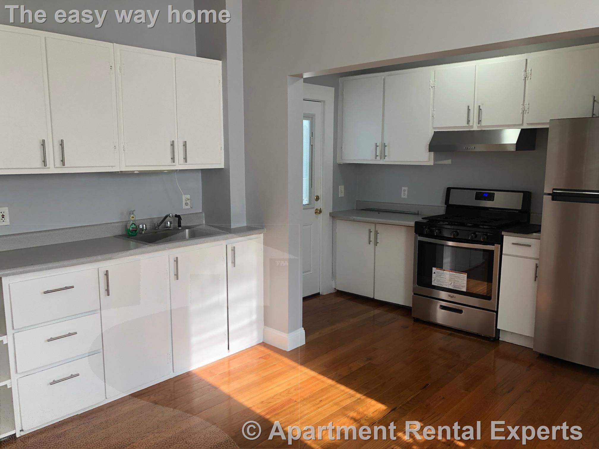 564 Putnam Ave, Cambridgeport