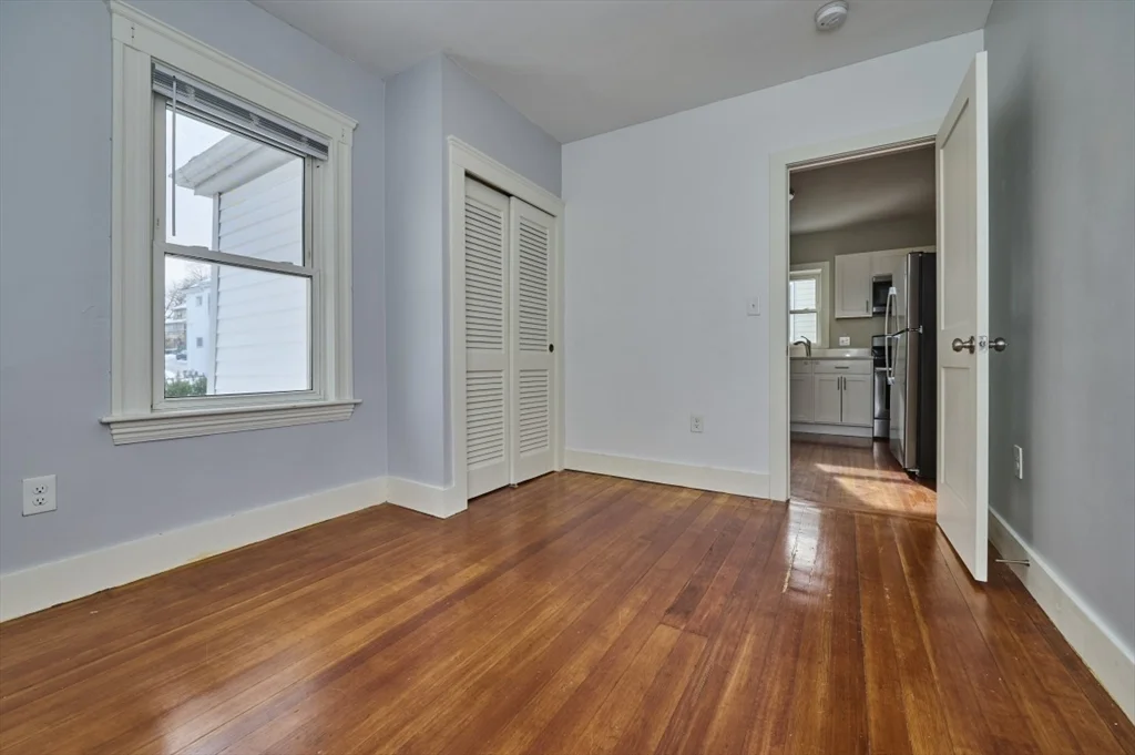 22 Burget Ave, Tufts University