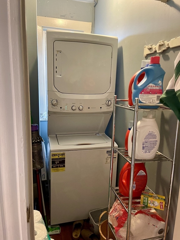 12 Winfield, South Boston