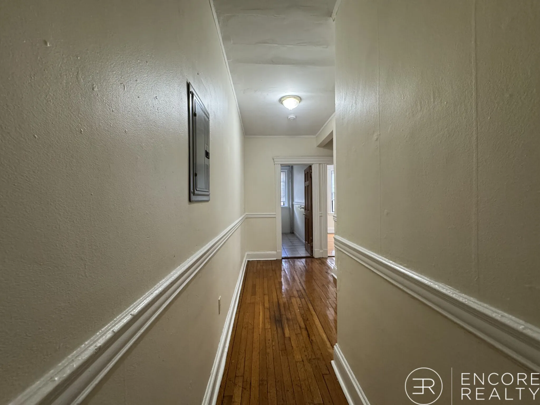 364 Riverway, Mission Hill