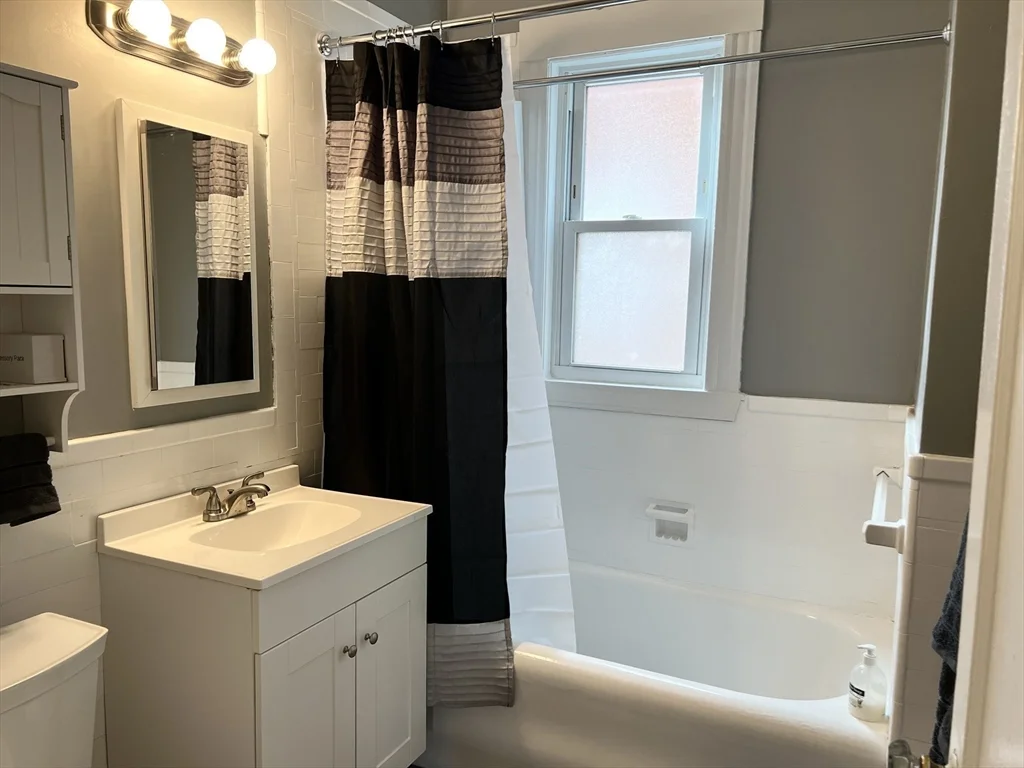 31 Cutler St, Winthrop