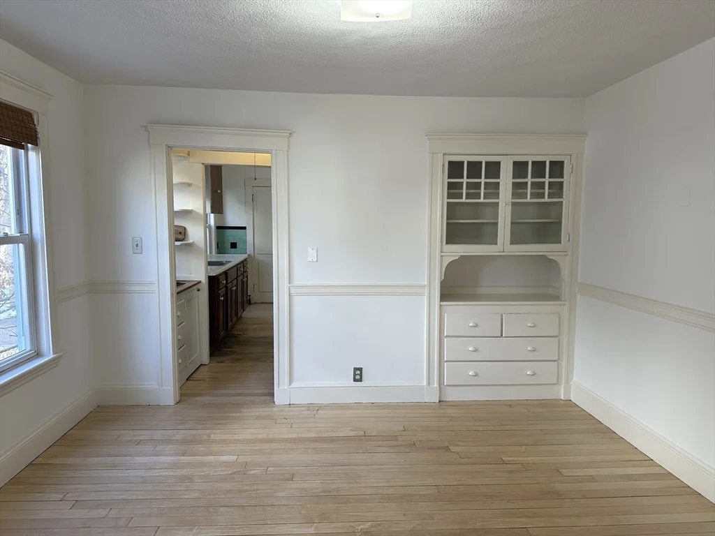 86 Fairmont St, East Arlington