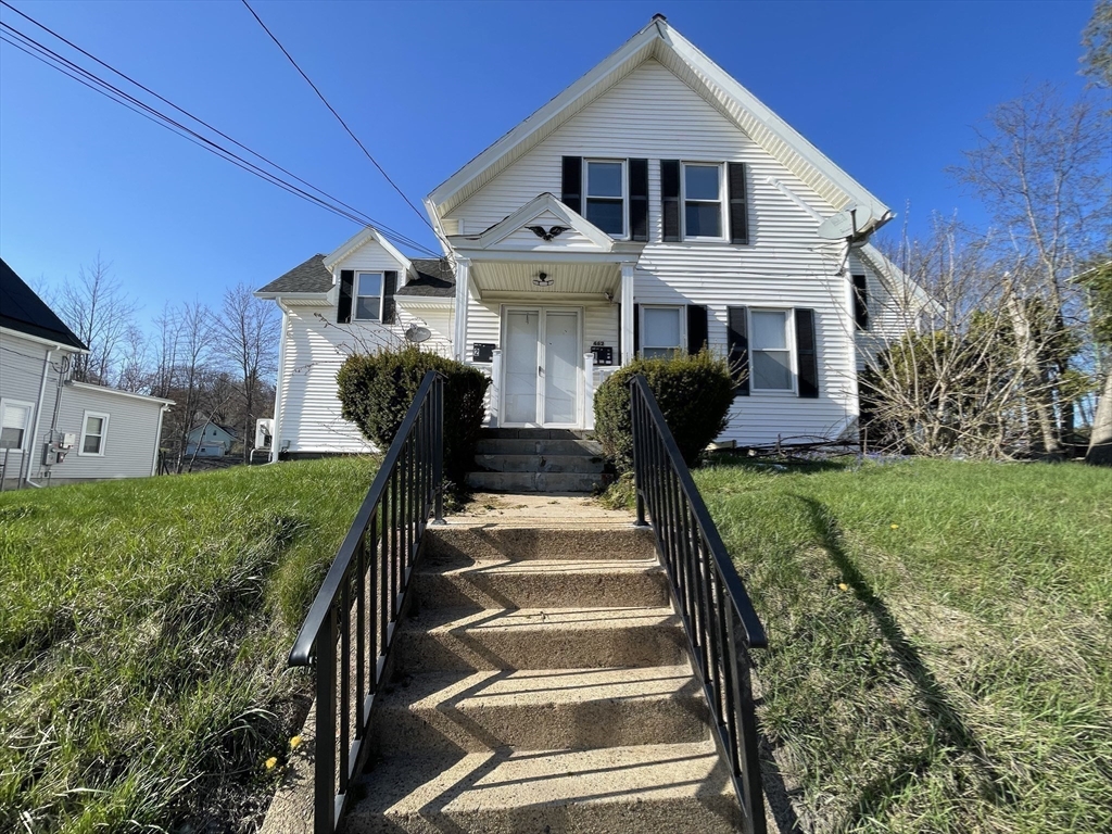 462 Main St, Gardner