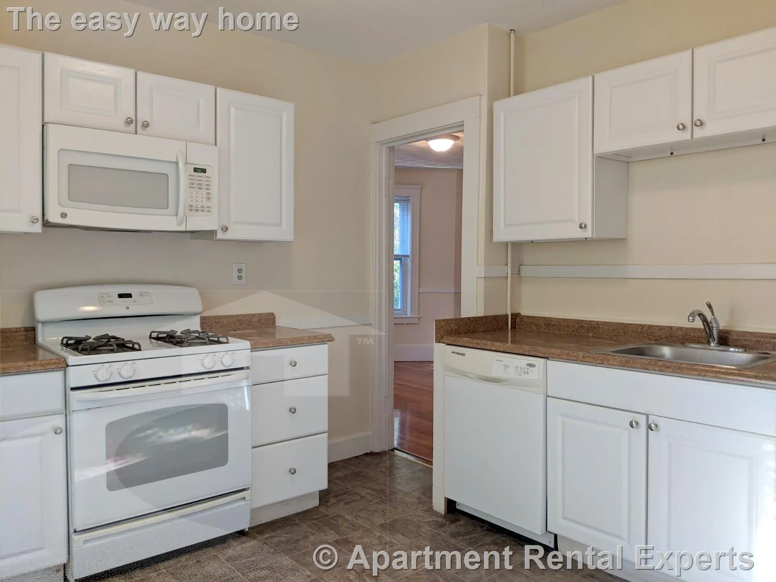 18 Sanborn Ave, Union Square