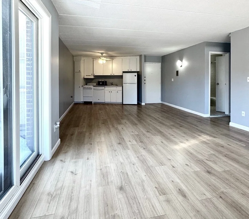 147 Turner Rd, Holliston