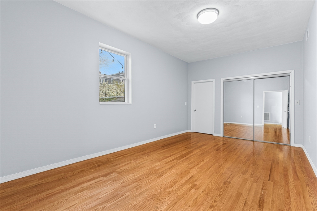 37 Munroe St, Somerville