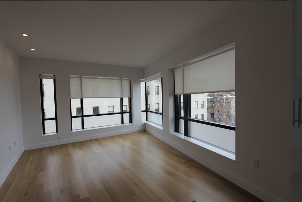 150 Camden St, Roxbury