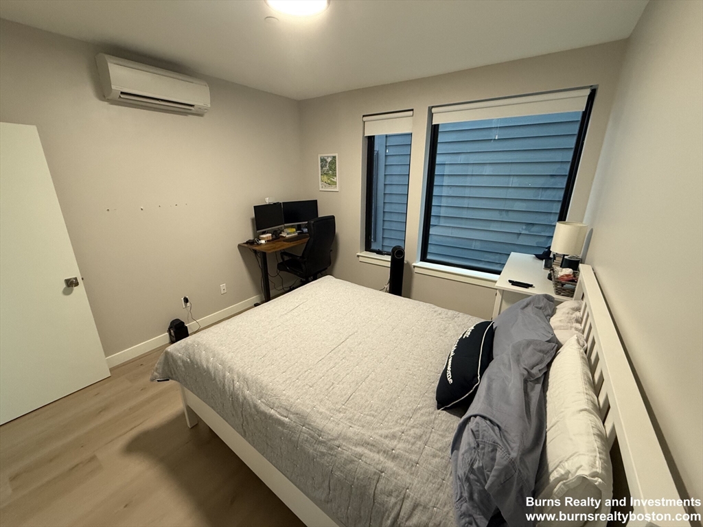 400 W Broadway, South Boston