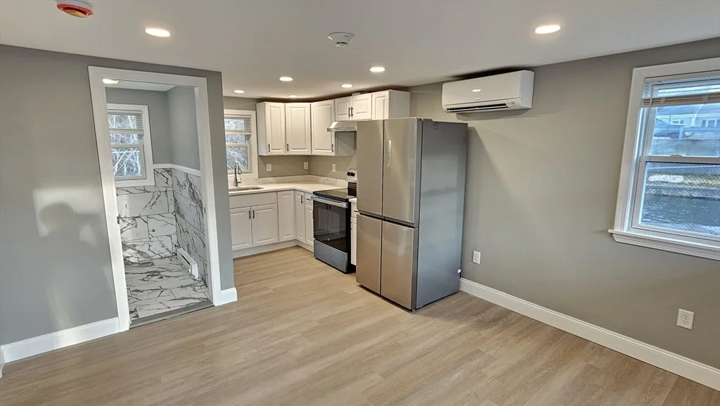 825 Scenic Hwy, Bourne