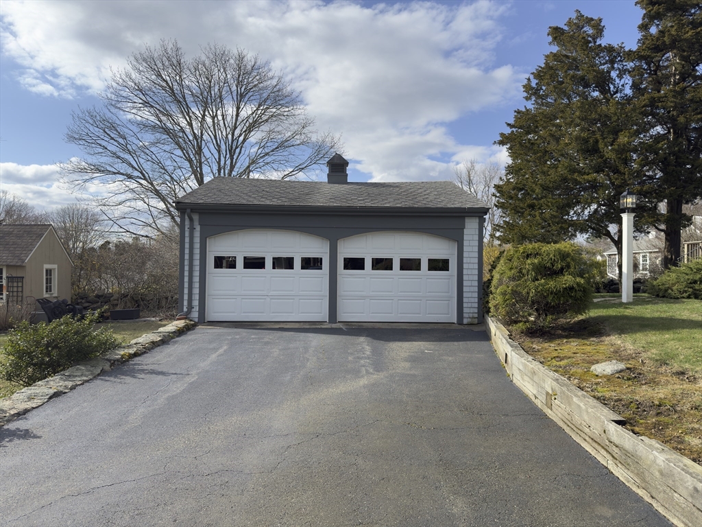 38 Highland St, South Dartmouth