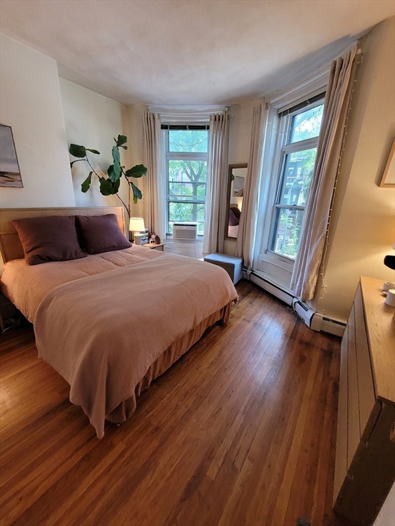 30 Holyoke St, South End