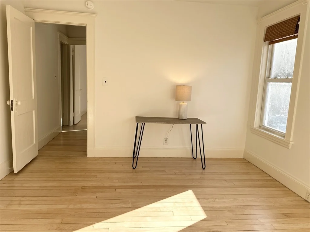 86 Fairmont St, East Arlington