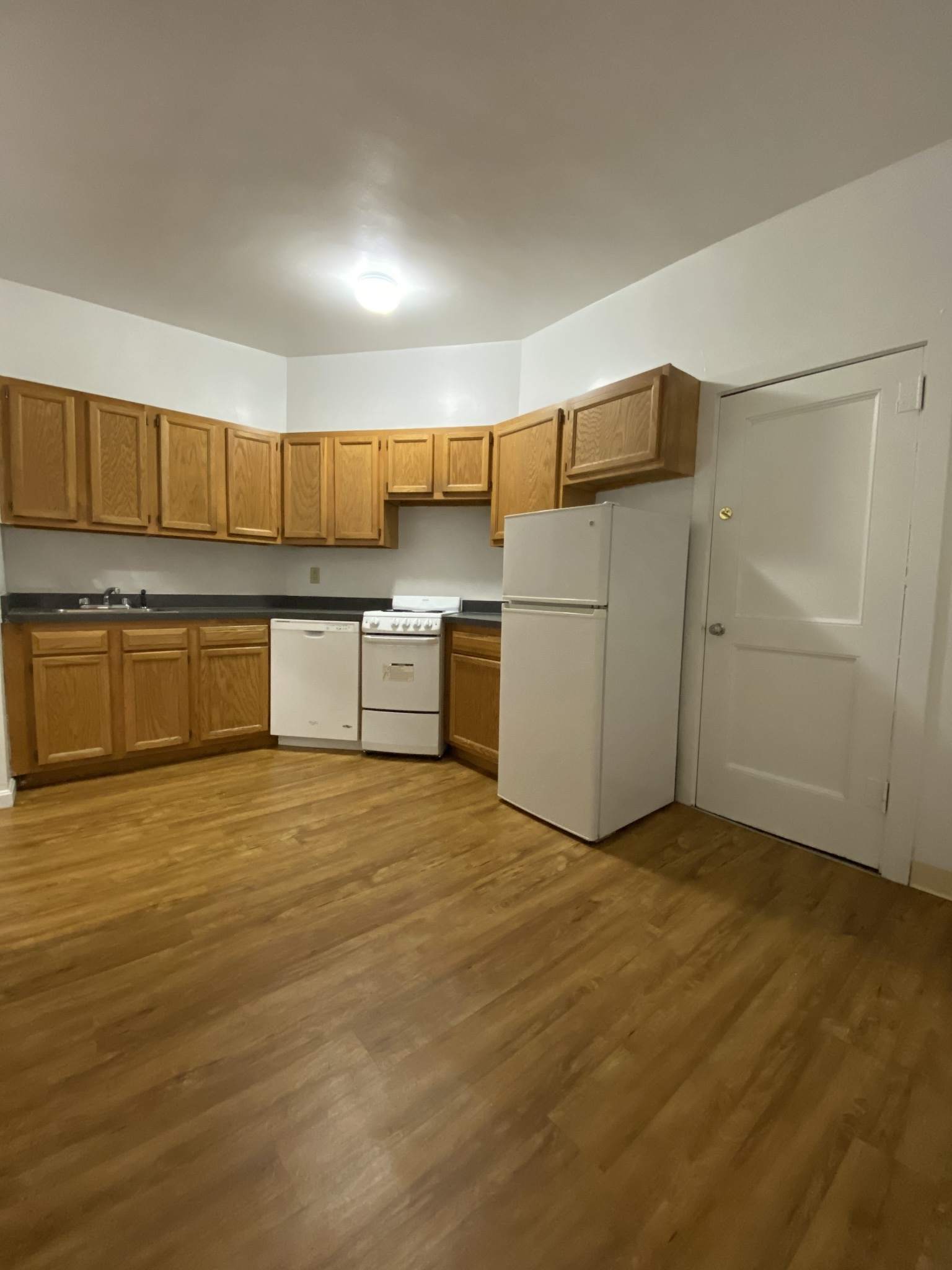 1595 Beacon St, Brookline