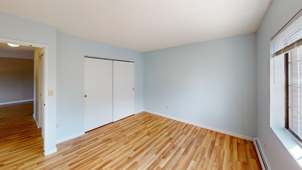 474 Broadway, Magoun Square