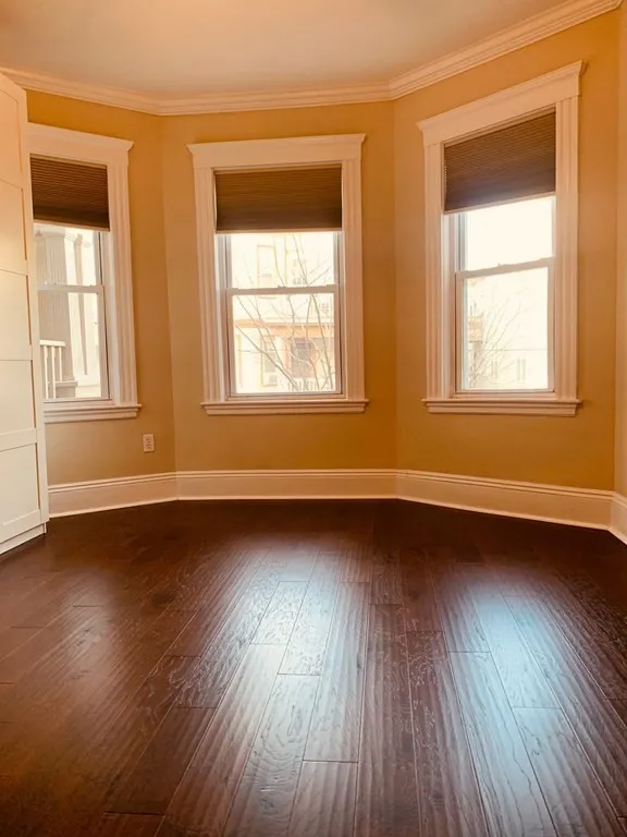 8 Taft, Boston