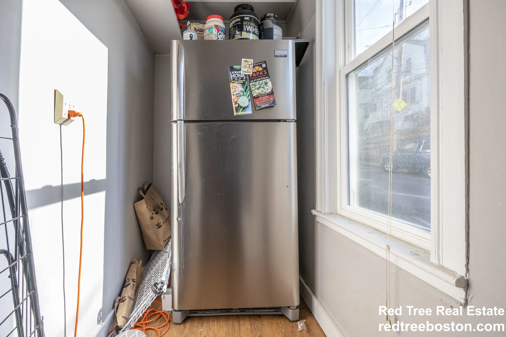 6 Sunset St, Mission Hill