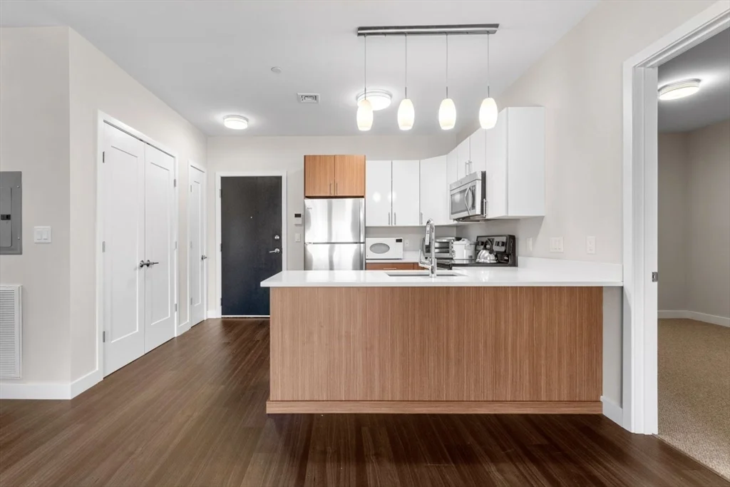 999 Hancock St, Quincy Center