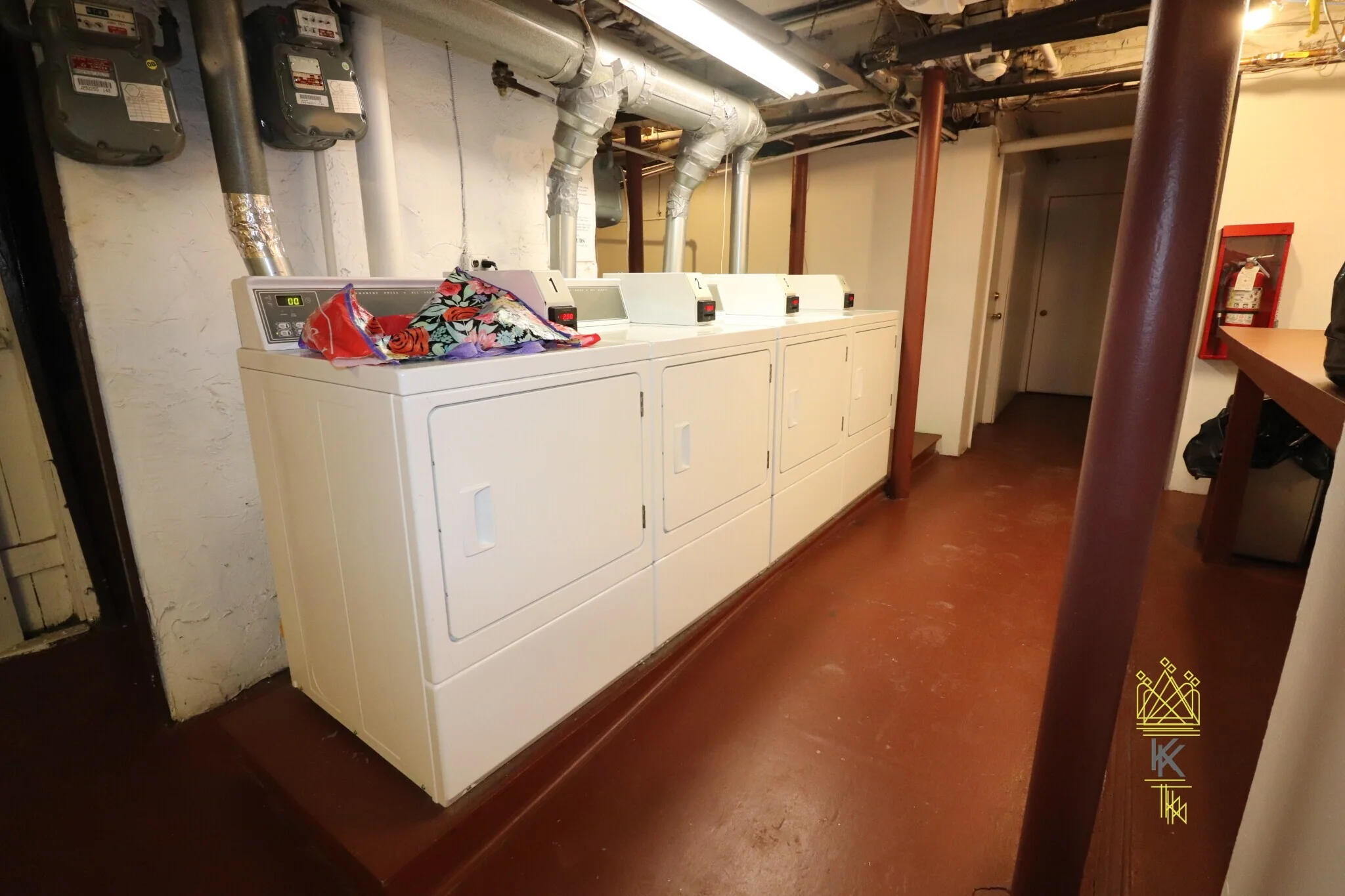 1963 Commonwealth Ave, Brighton