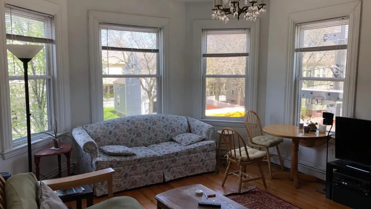 268 Broadway, The Port