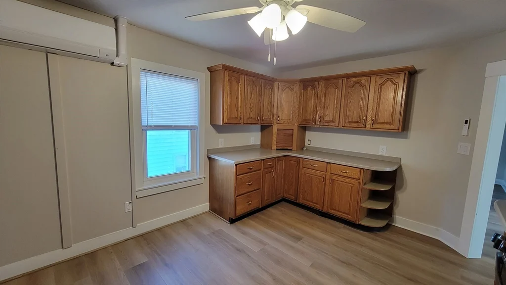 30 O'neil St, Hudson