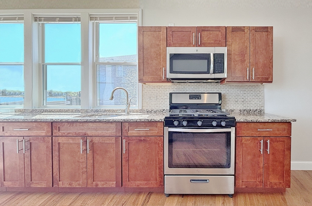 1043 Winthrop Ave, Revere