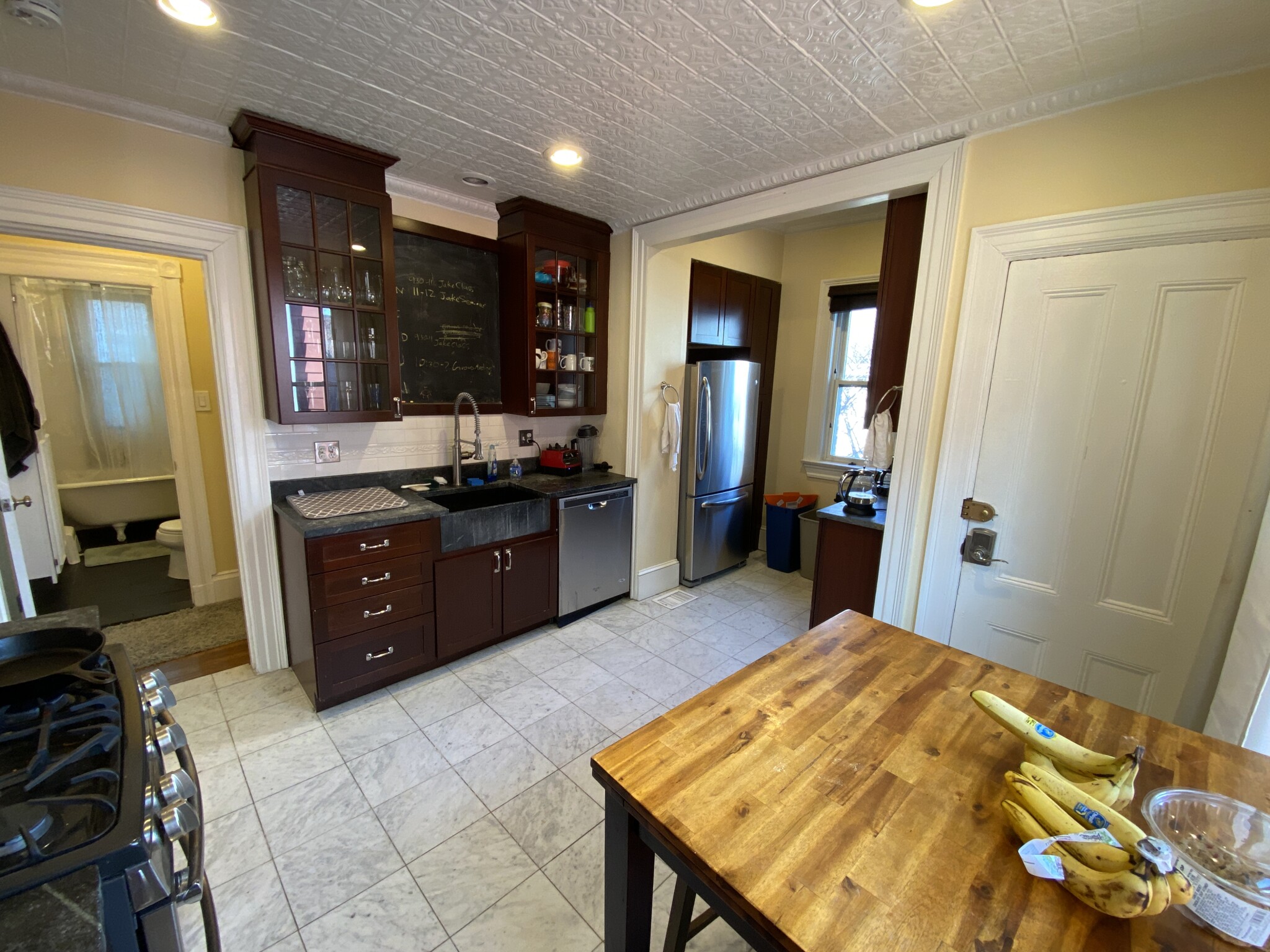 381 Highland Ave, Powder House Square