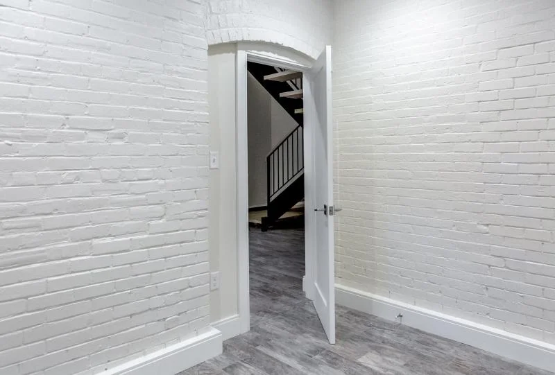 11 Newcomb St, Roxbury