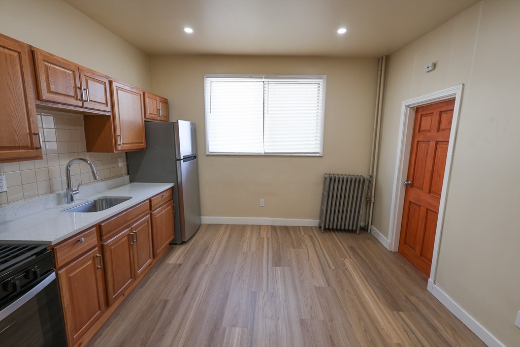 112 Amory St, Roxbury