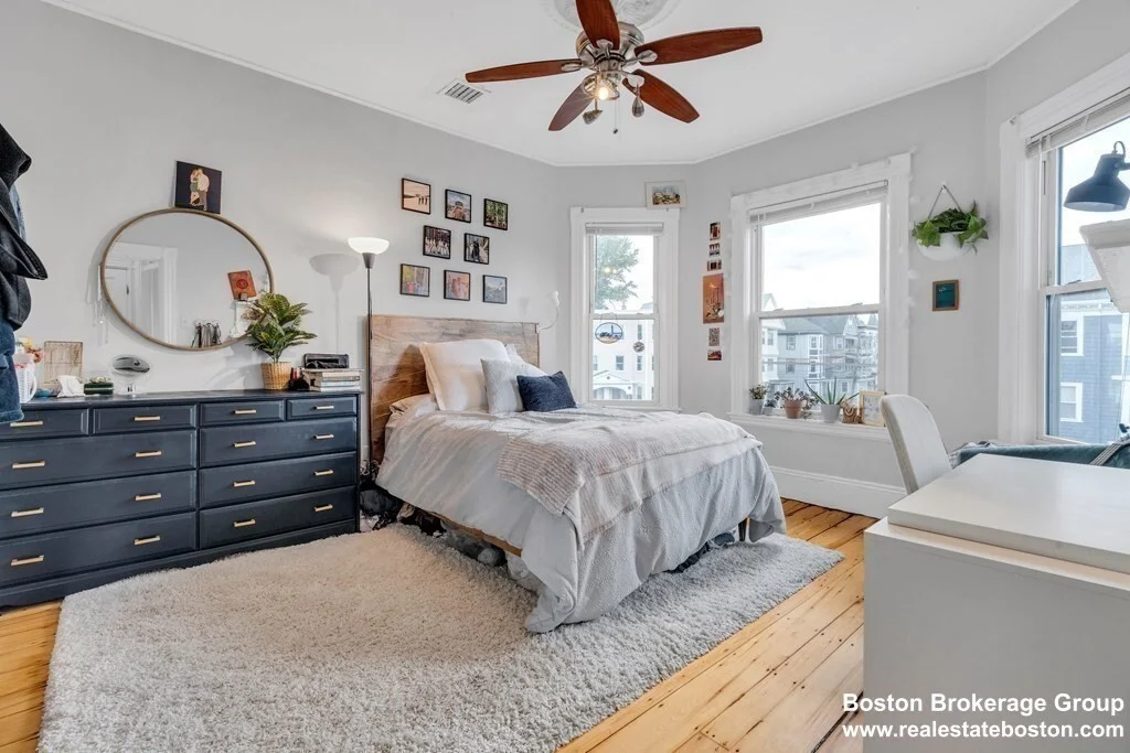 180 St Alphonsus, Mission Hill