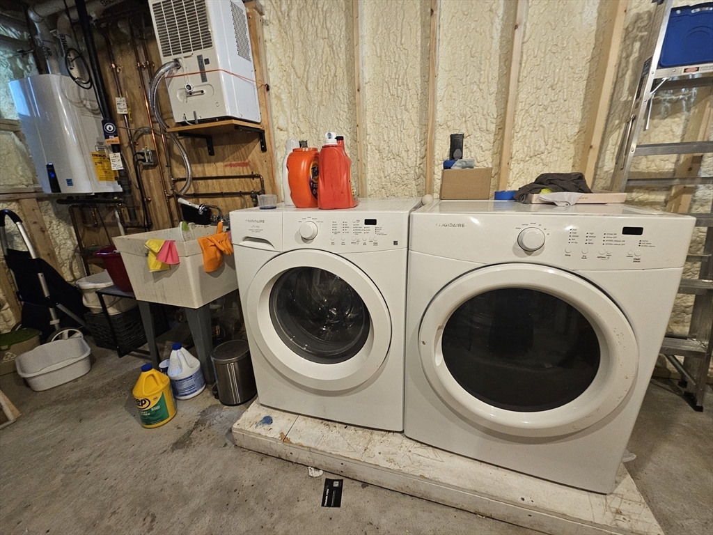 21 Edge Hill St, Jamaica Plain