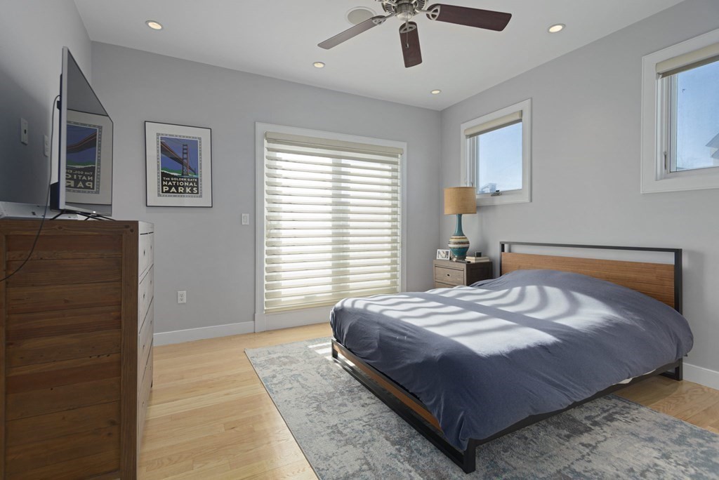 288 C St, South Boston