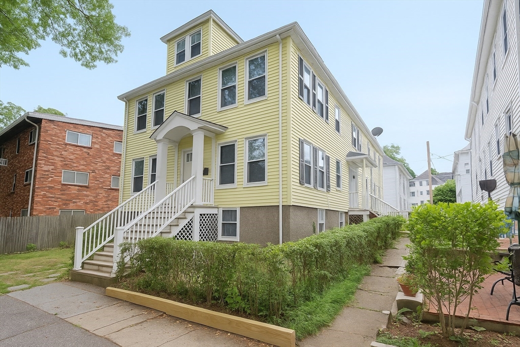23-25 St James Ter, Newton